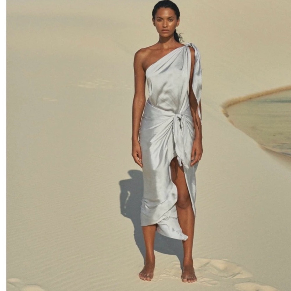 Baobab Silver One-Shoulder Marea Dress